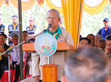 ลงพื้นที่ตรวจเยี่ยมและติดตามการดำเนินงานของศูนย์เรียนรู้การปลูกส้มโอทับทิมสยามบ้านแสงวิมานตำบลคลองน้อย อำเภอปากพนัง จังหวัดนครศรีธรรมราช โดยนายชวกิจจ์ สุวรรณคีรี รองผู้ว่าราชการจังหวัดนครศรีธรรมราช กล่าวต้อนรับพร้อมนายวิศิษฐ์ ศรีสุวรรณ์ อธิบดีกรมส่งเสริม ... พารามิเตอร์รูปภาพ 45